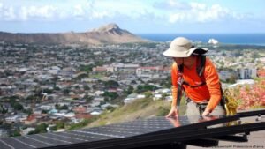 Can Hawaii wean itself off oil imports?