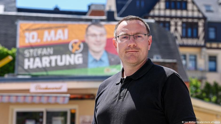 Neo-Nazi lost in east Germany, but extremism remains threat