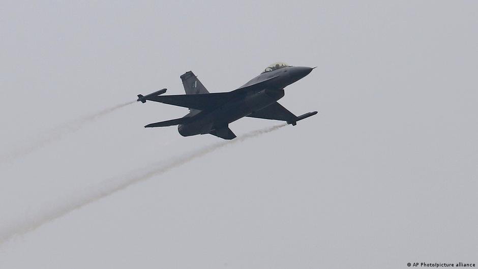 Pakistan carries out new deadly strikes on Afghanistan