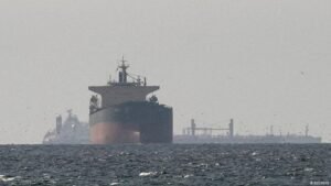 US, Iran say peace deal near despite Hormuz attacks