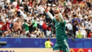 Manuel Neuer: The aura of a record-breaking goalkeeper