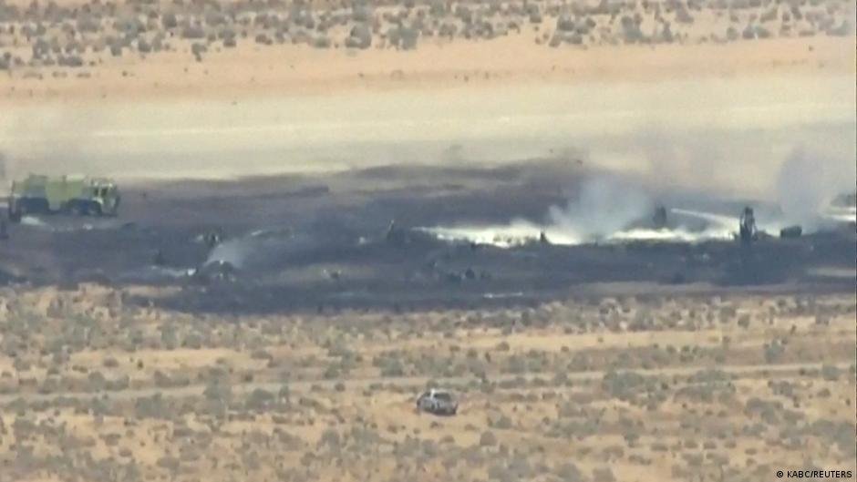 8 people dead after B-52 bomber crashes at US military base