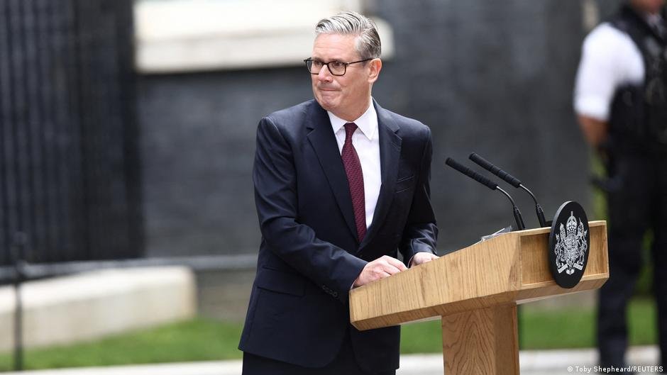 UK Prime Minister Keir Starmer quits
