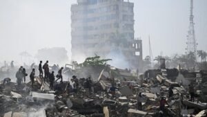 Venezuela quake death toll surges as rescue efforts continue