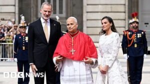 Pope Leo begins Spain visit with praise for government