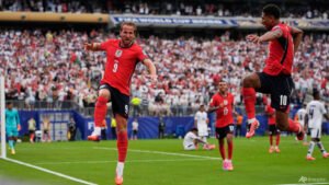 England beat Panama 2-0 to enter World Cup knockout rounds as group winners