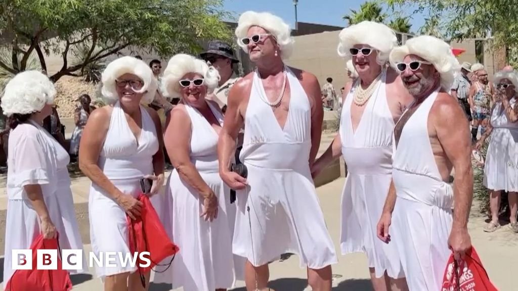 Marilyn Monroe ‘lookalikes’ gather to celebrate her 100th birthday