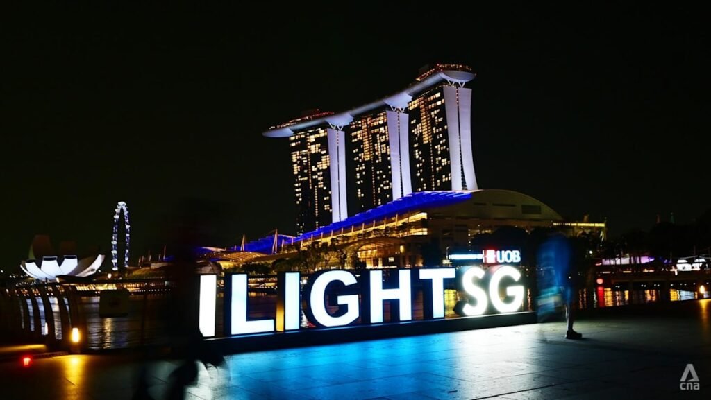 i Light Singapore returns with 14 light art installations, Silent Disco Parade and GastroBeats