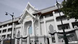 Thai opposition leader goes on trial over royal insult law