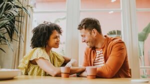 Stop asking ‘How was work today?’ Successful, mentally strong couples ask these 7 questions instead