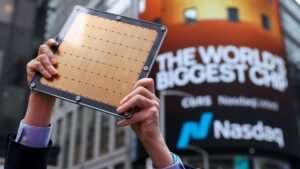 Key chip stock index flashing ‘ominous signals,’ says BTIG