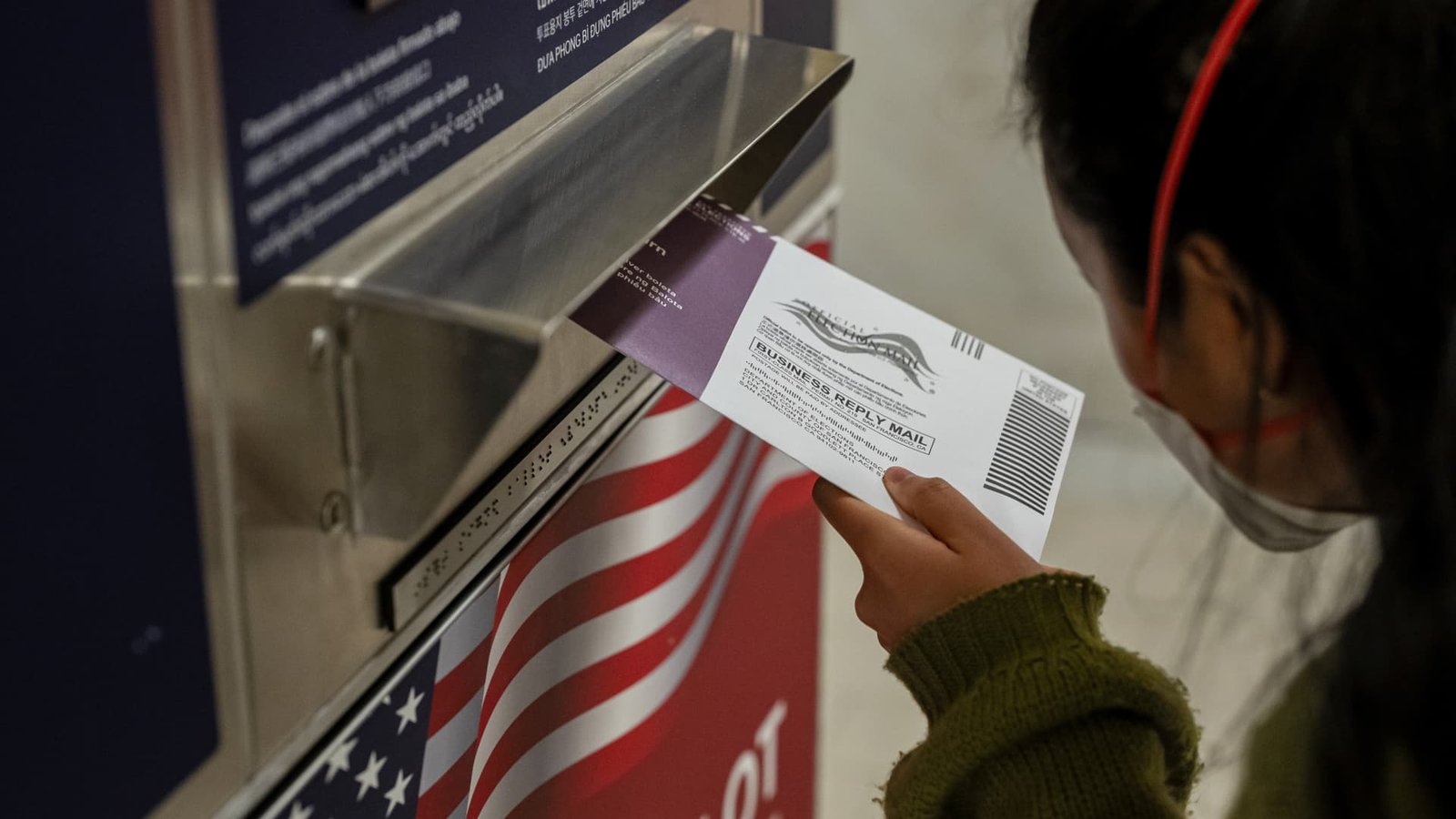 U.S. appeals court rules Trump cannot implement mail-in voting order