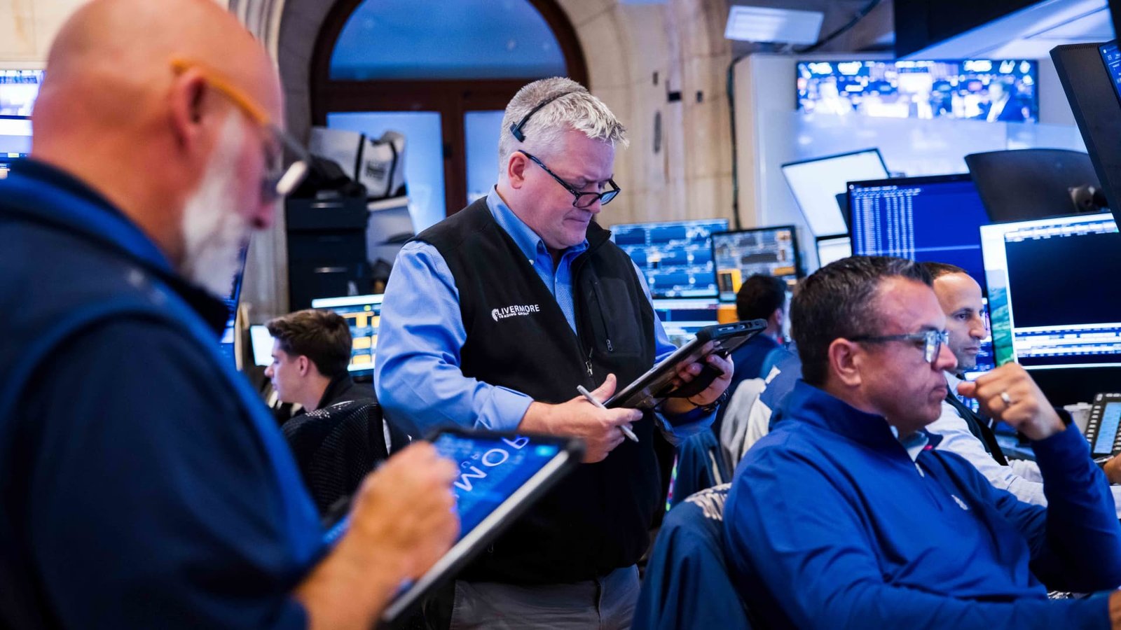 Treasury yields inch lower as investors await fresh economic data