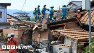 Japan earthquake: Death toll rises to 30 as rescuers keep searching through extreme heat