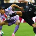 Jimenez and Lira return for Mexico against Ecuador