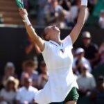 Anisimova sees off Kenin in all-American scrap to reach Wimbledon third round