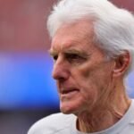 South Africa to have talks with coach Broos over future