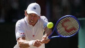 ‘It breaks me inside’: De Minaur gutted after Wimbledon exit