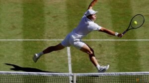 Fery marches on as Britain’s unlikely Wimbledon standard-bearer
