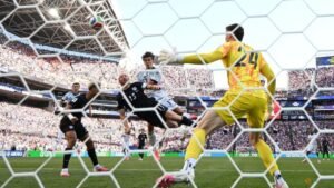 Belgium beat United States 4-1 to advance to World Cup quarter-finals