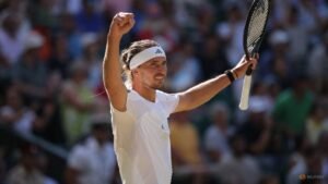 Zverev finishes off Lehecka after wobble to reach quarter-finals
