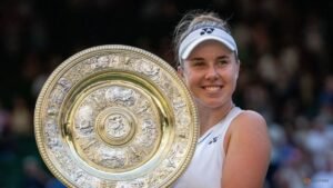 Noskova shakes off nerves to beat Muchova in Wimbledon final