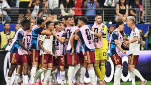 Spain beat France 2-0 to reach World Cup final