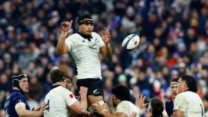 New Zealand coach Rennie moves Vaa’i to blindside for Ireland test