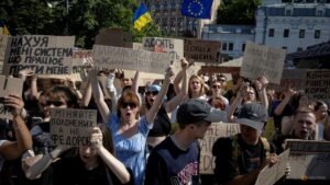 Bitter row splits Ukraine’s military leadership after defence minister ousted