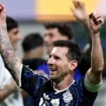 Extended Indian Summer brings Messi back to the summit again