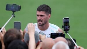Argentina make three changes, Spain unchanged for World Cup final