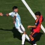 World Cup final between 10-man Argentina and Spain goes to extra time