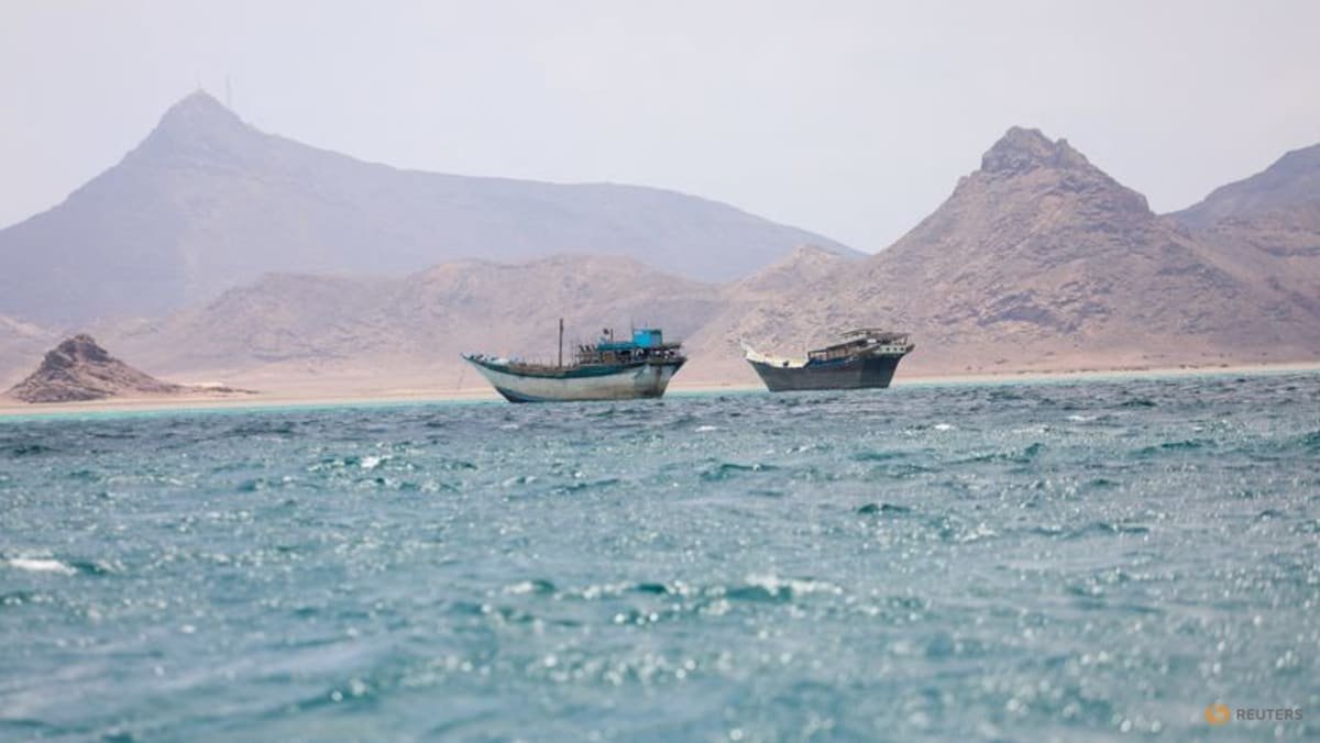 Saudi condemns Houthi maritime blockade threat; group warns of escalation