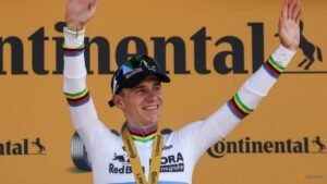 Evenepoel admits ‘bittersweet’ win after teammate Lipowitz crashed