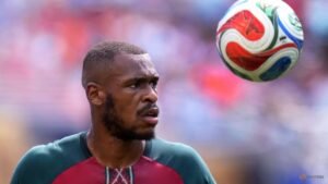 Ipswich Town sign defender Issa Diop from Fulham