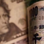 Euro heads for one-week high ahead of ECB policy decision