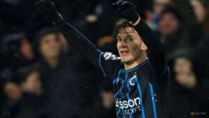 Arsenal sign forward Tzolis from Club Brugge