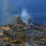 Firefighters battle to contain deadly Crete blaze in Greece