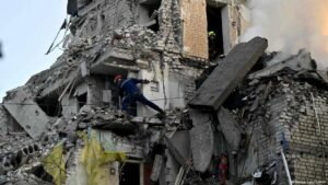 Russian attack on Kyiv kills at least 10, injures dozens