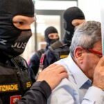 Austrian court convicts 2 former Syrian officials of torture