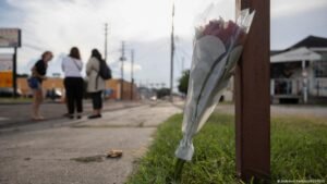 US ICE agent fatally shoots man at Texas traffic stop