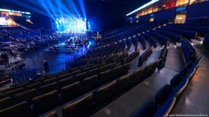 How ‘blue dot fever’ is affecting concerts
