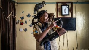Kenyan ‘Birdman:’ From homeless man to famous bird rescuer