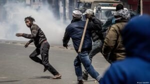 Kenya’s ‘political gangs’ fuel election fears
