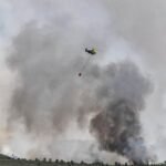 Spain: Emergency crews battle wildfire north of Madrid