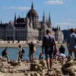 Danube water levels: Hungary, Romania cut nuclear output