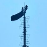 Climber couple arrested after scaling Empire State Building antenna for apparent marriage proposal