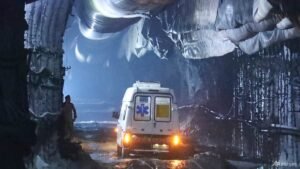 India tunnel collapse death toll rises to 20
