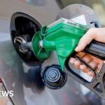 Oil price dives as US and Iran pause attacks