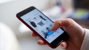 Commentary: Why people are ordering fake food and fashion deliveries on free ‘dopamine apps’